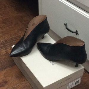 Black leather shoe boots by Pour la Victoire